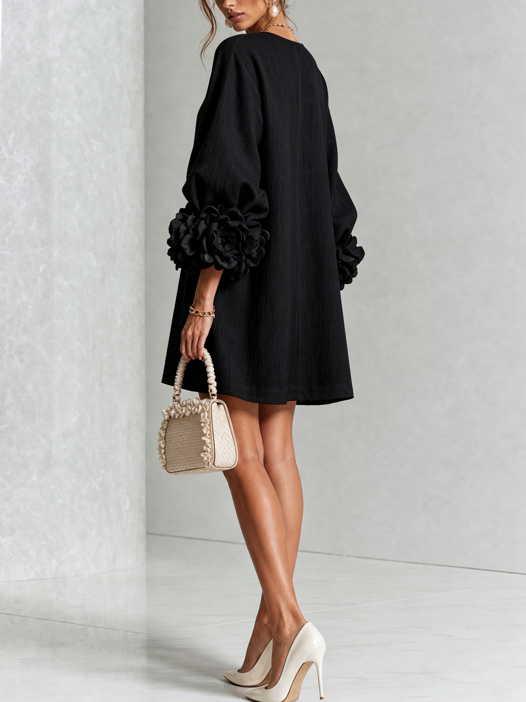 Aurora | Minivestido Pétalo Negro